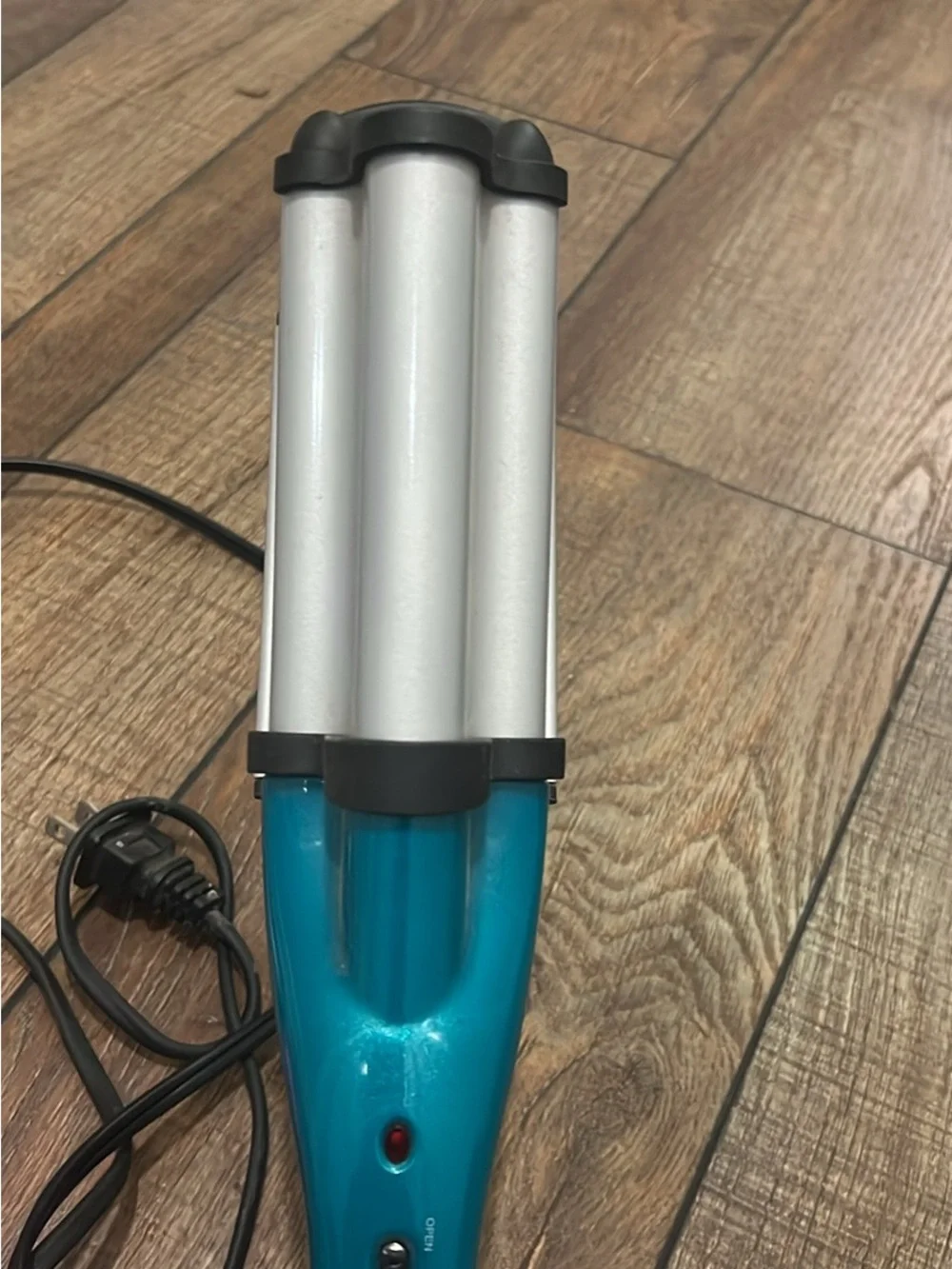 Bed Head Waver + Curling Tool - Teal & Pink